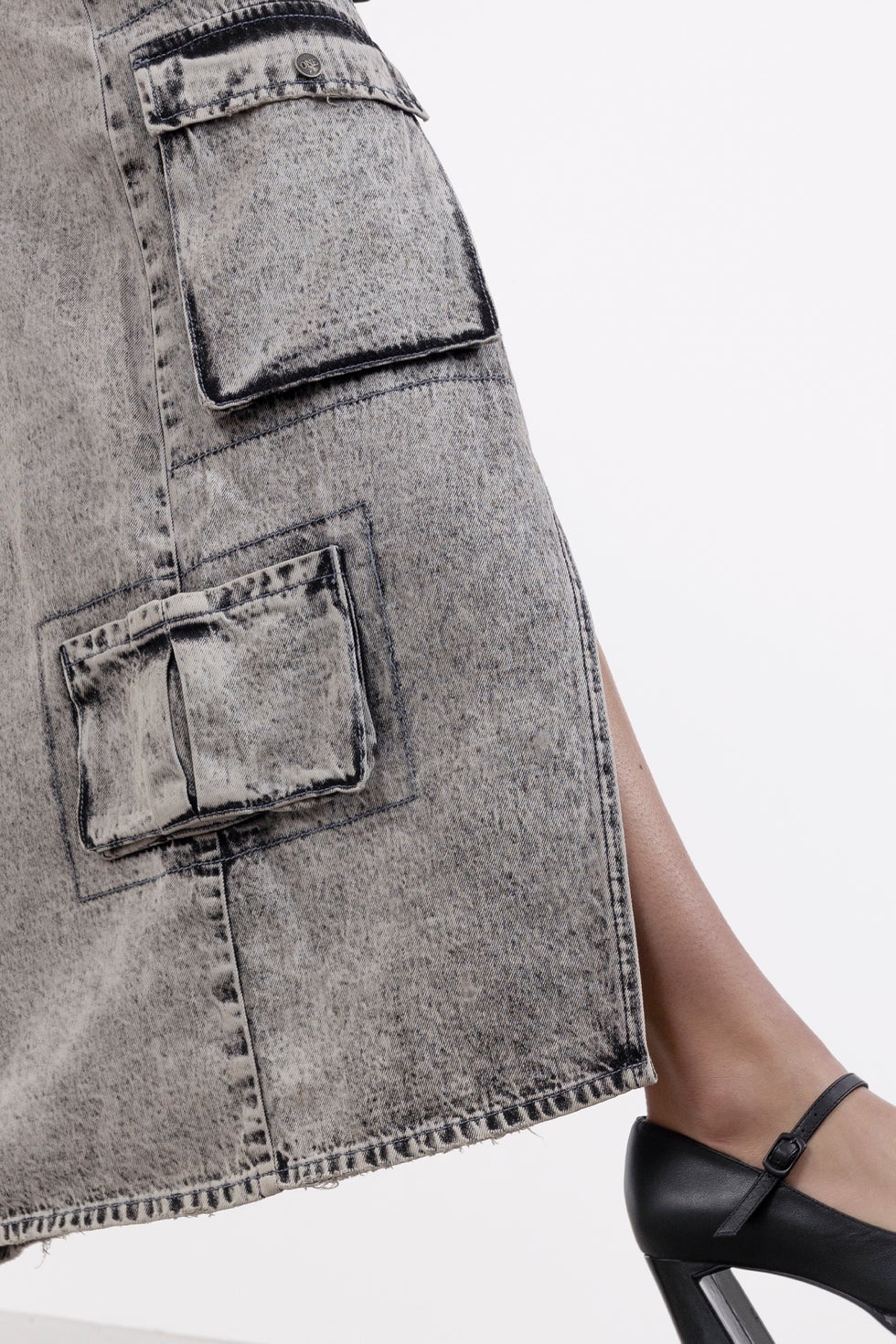90s Cargo Pocket Column Denim Skirt in Grey