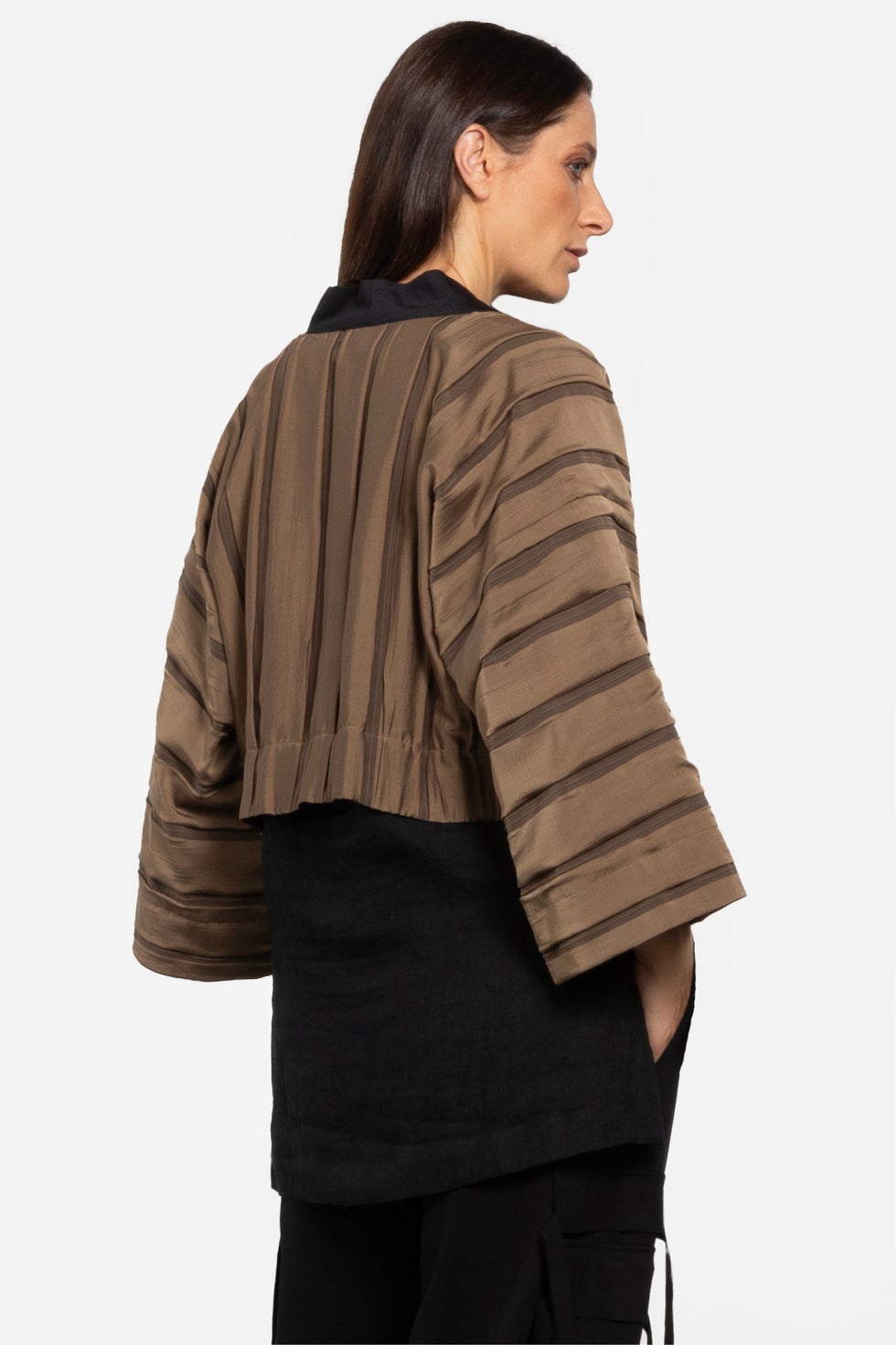 Akari Cropped Kimono in Metallic