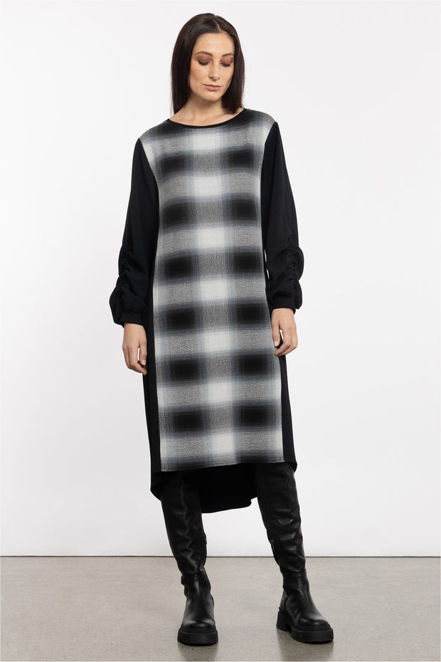 Anja Dress in Check