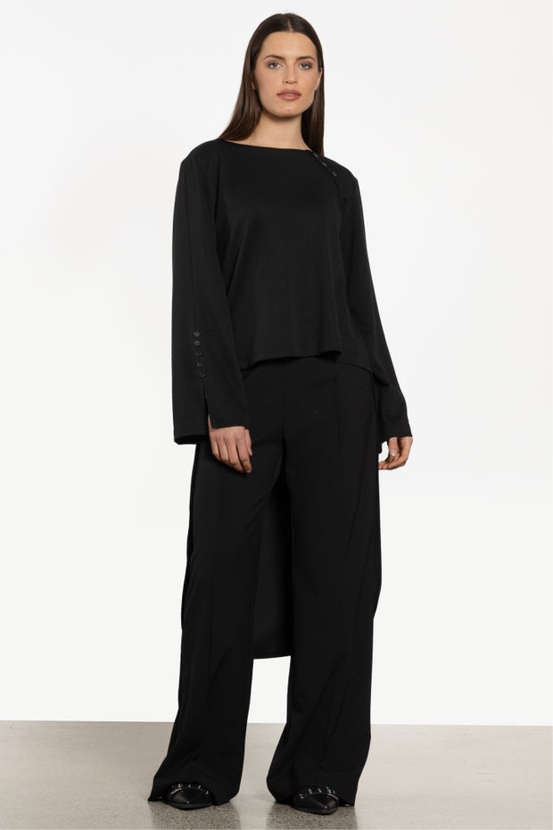 Arcadia High-low Long Sleeve Top in Black