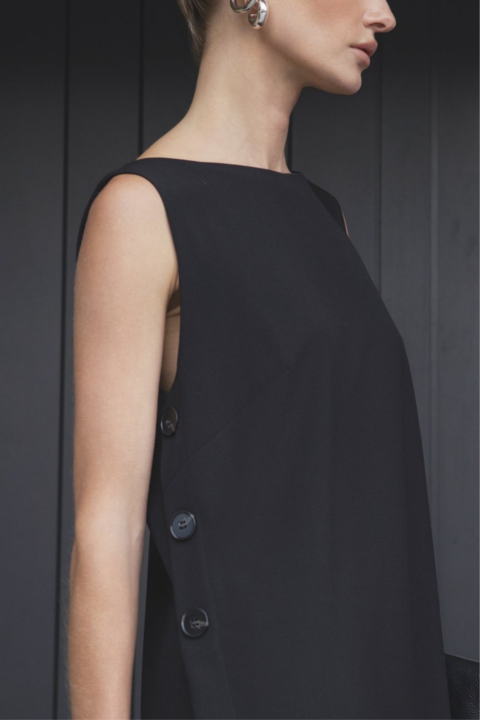 Athena Sleeveless Tunic in Black