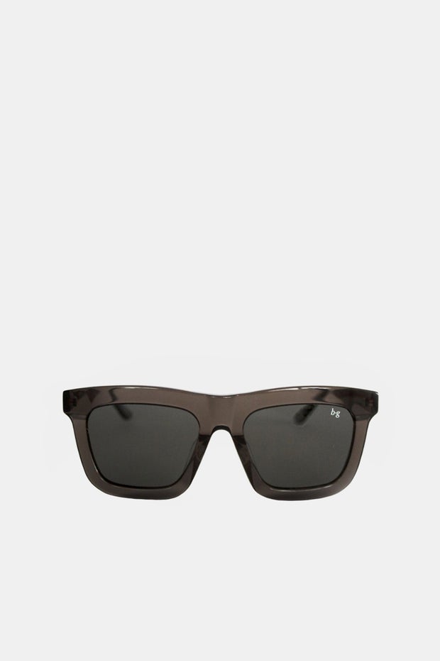 Avery Sunglasses in Black
