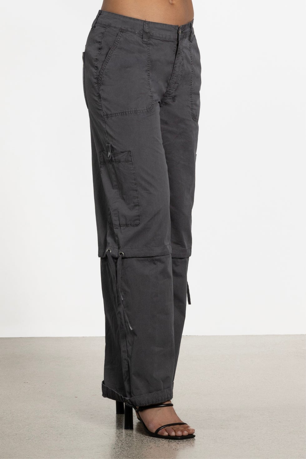 Baggy Cargo Pant in Grey