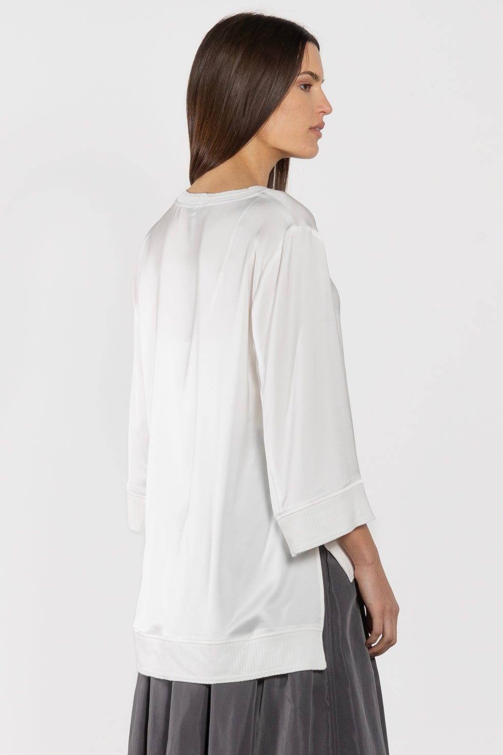 Base High-low Hem Top in White