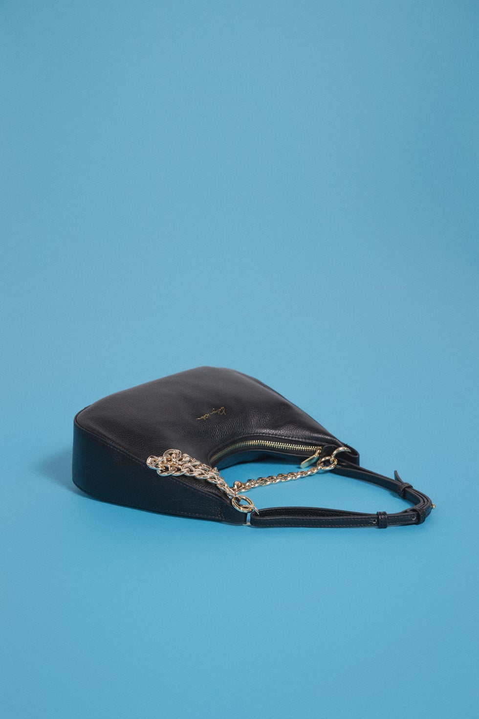 Belle Baguette Shoulder Bag in Black