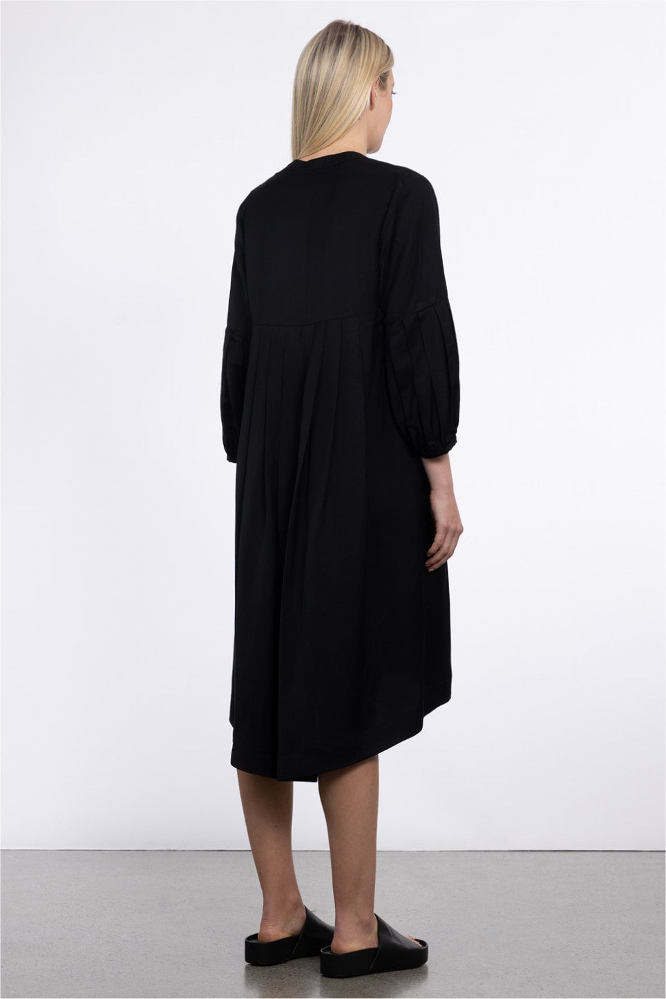 Casey Dress 3-quarter Sleeve in Black