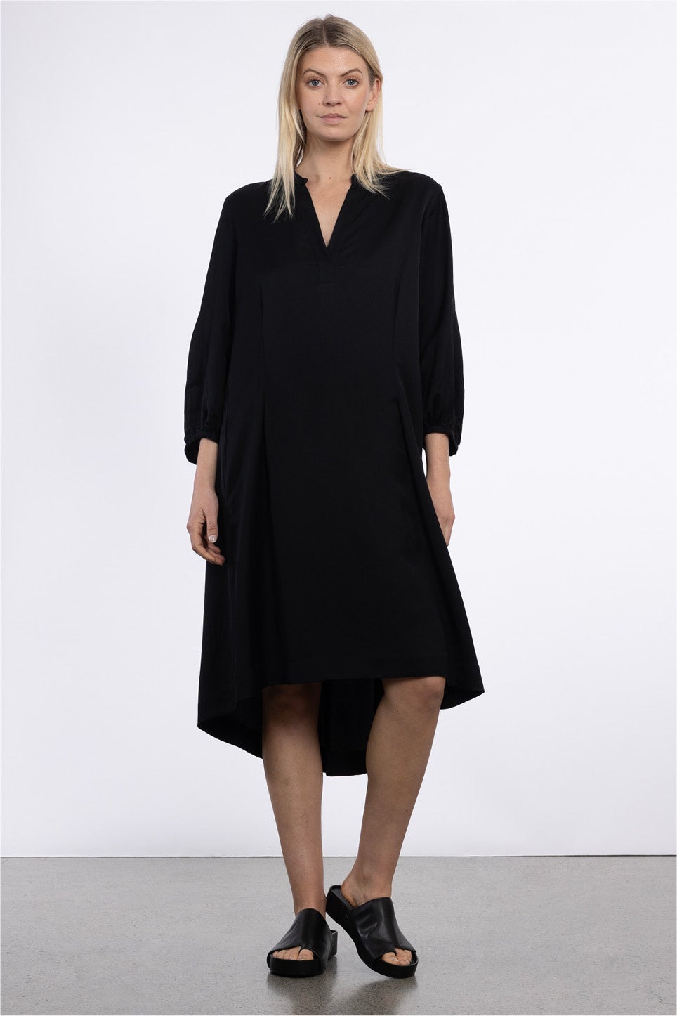 Casey Dress 3-quarter Sleeve in Black