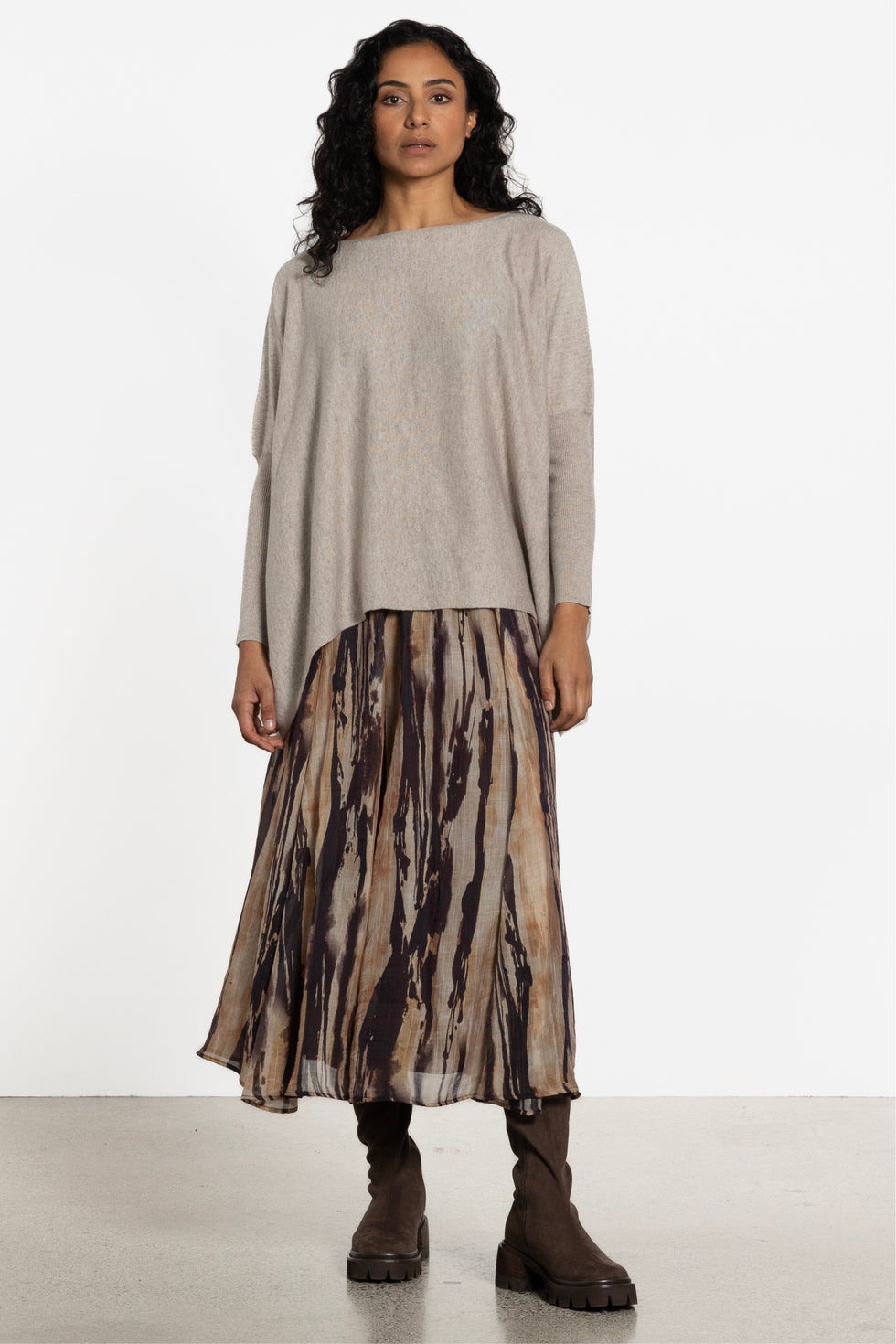 Cece Dropped Shoulder Long Sleeve Knit Top in Neutral
