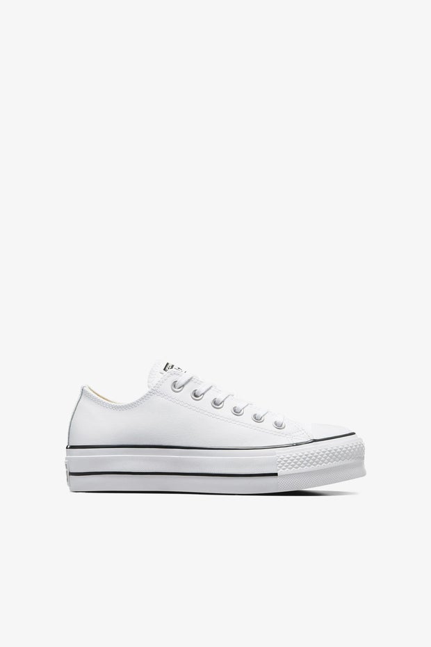 Chuck Taylor Platform Leather Low Tops in White