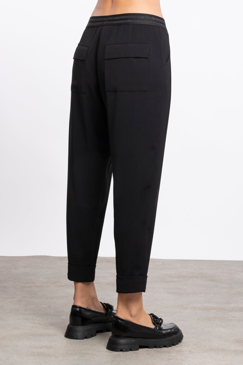 Conner Tapered Rolled Hem Pant in Black Repertoire