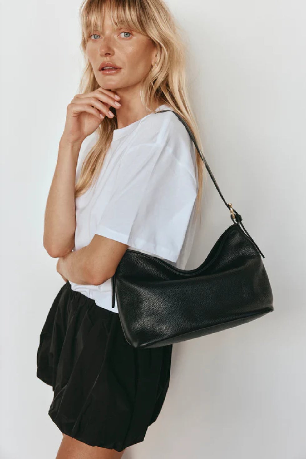 Eden Shoulder Bag in Black