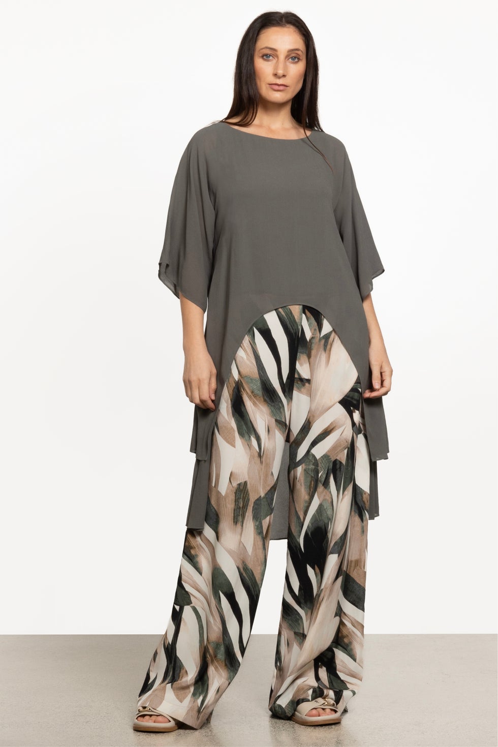 Eka Asymmetric Top in Green