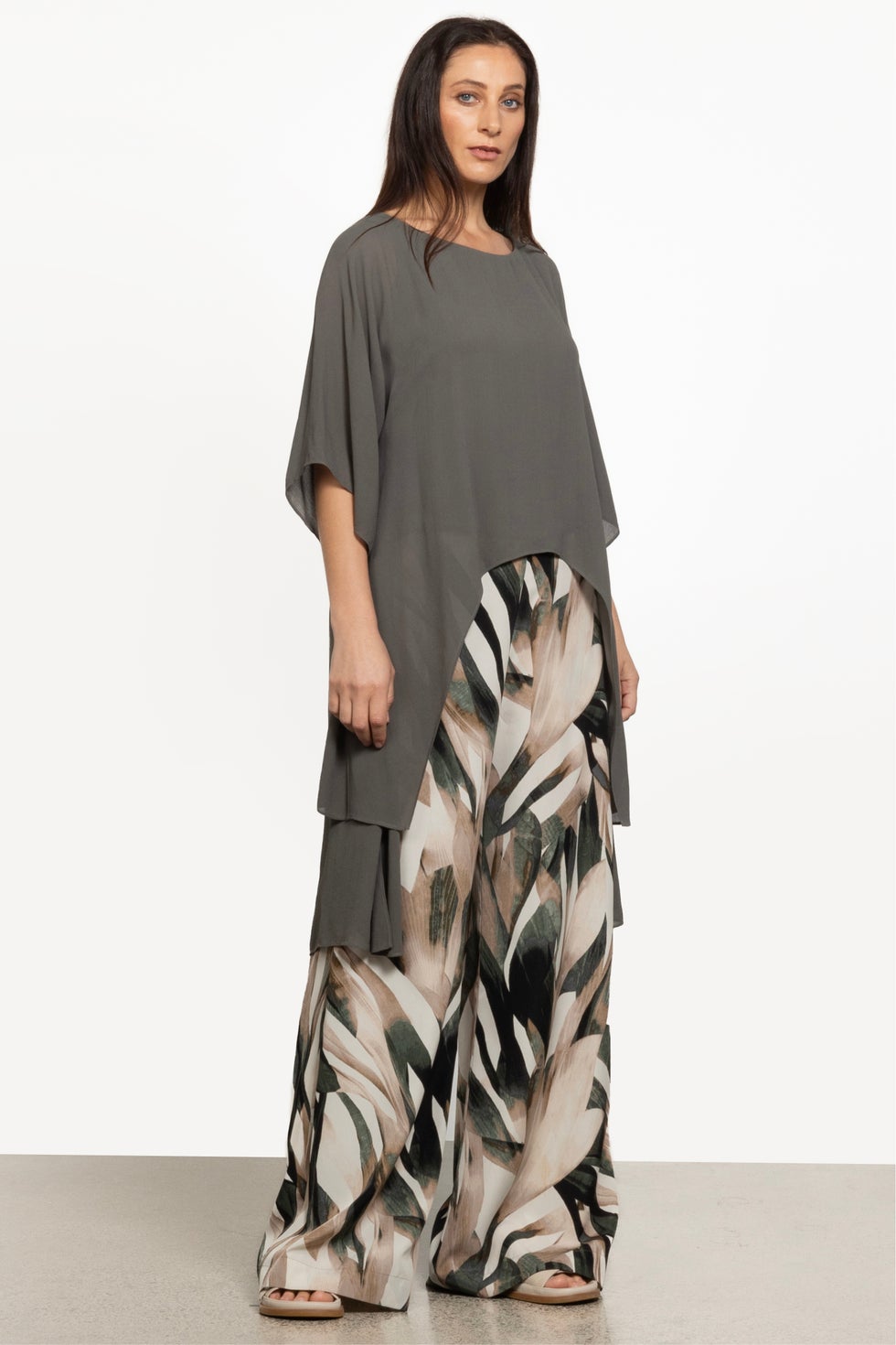 Eka Asymmetric Top in Green