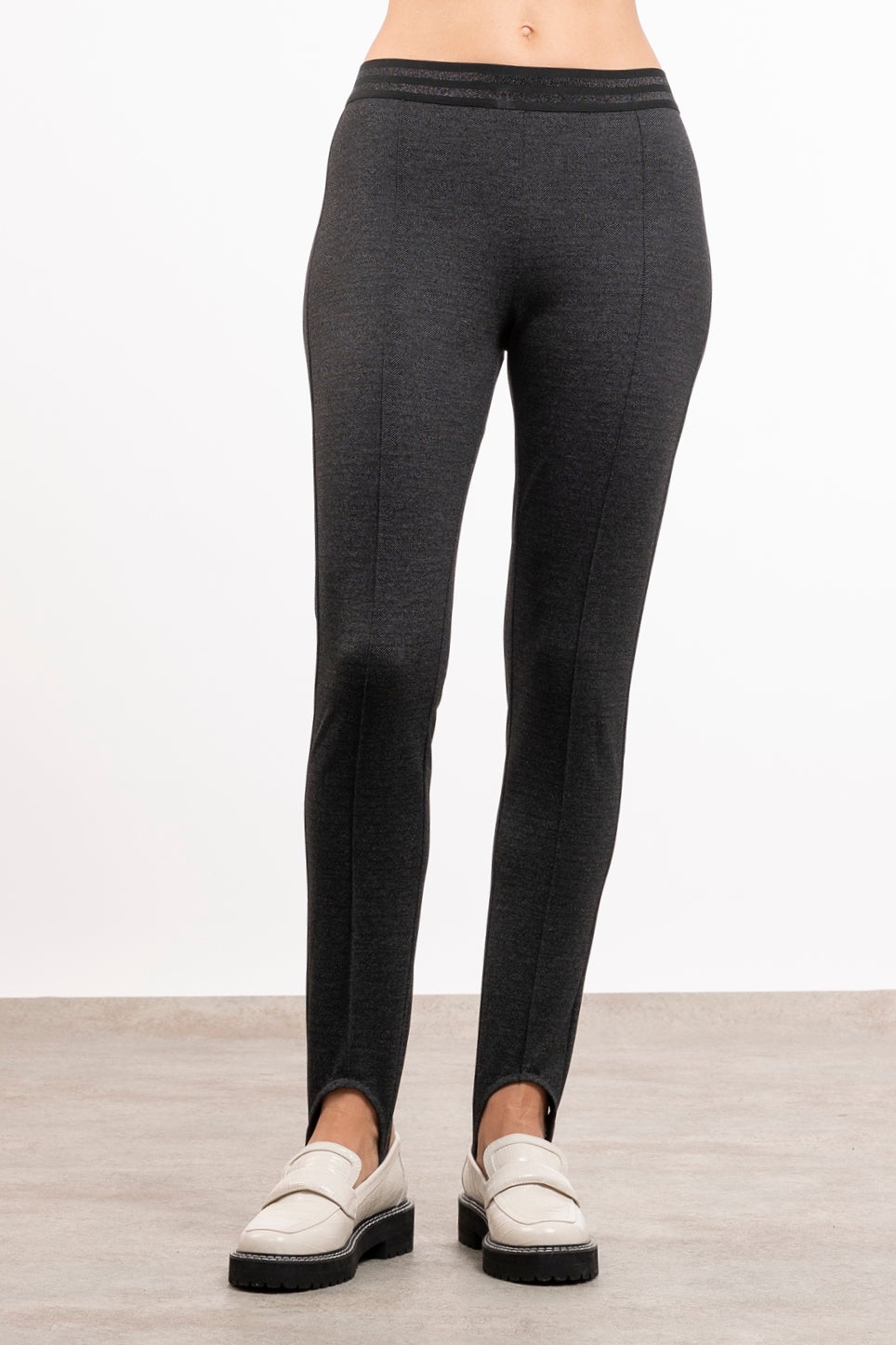 Time and tru women's skinny zip sales back ponte pant
