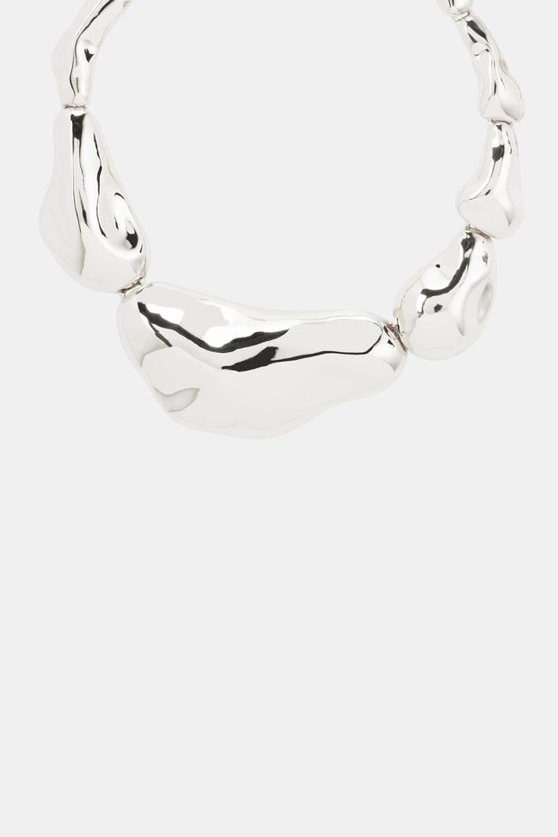 Free Statement Necklace in Metallic