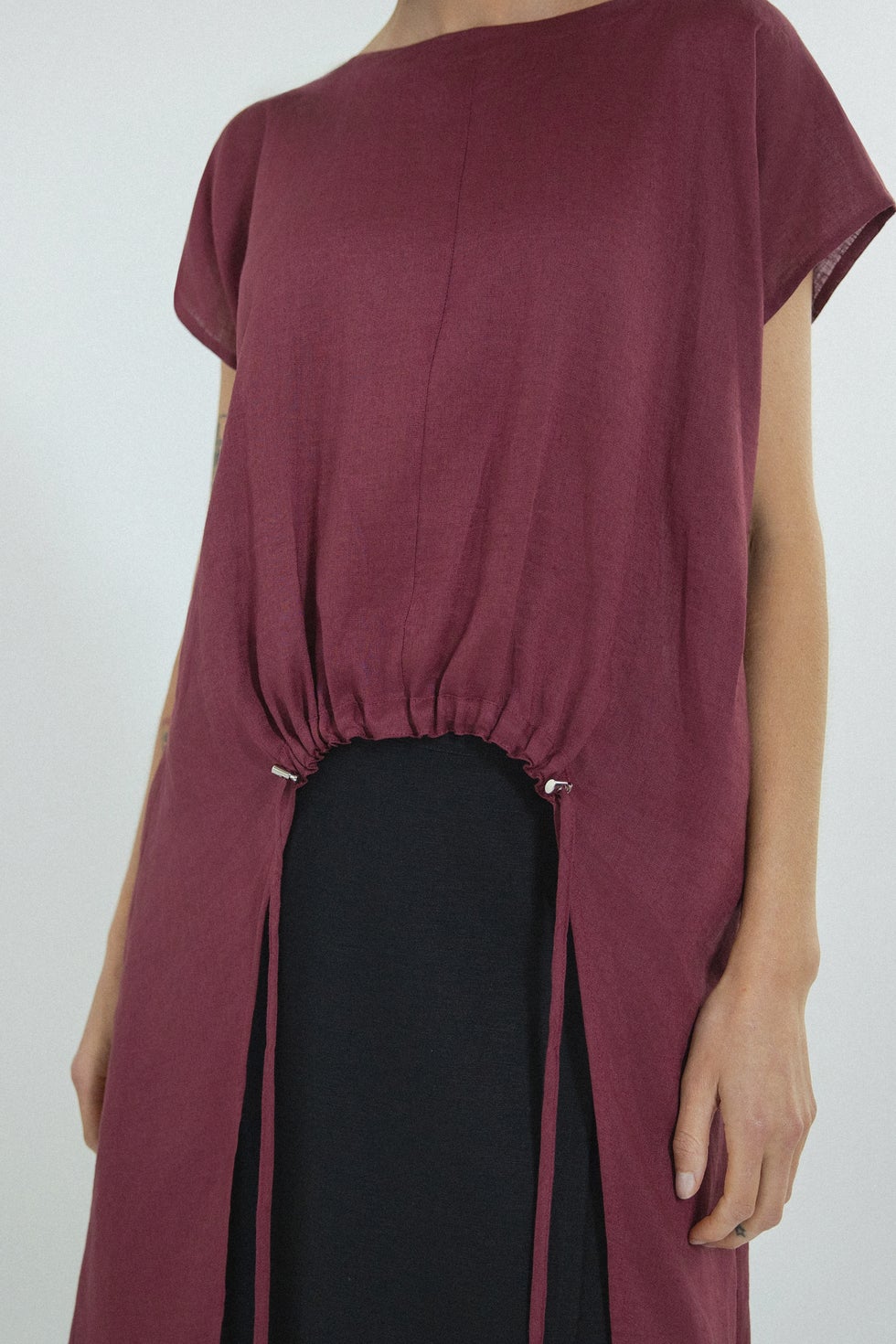 Galaxy Linen Top in Red