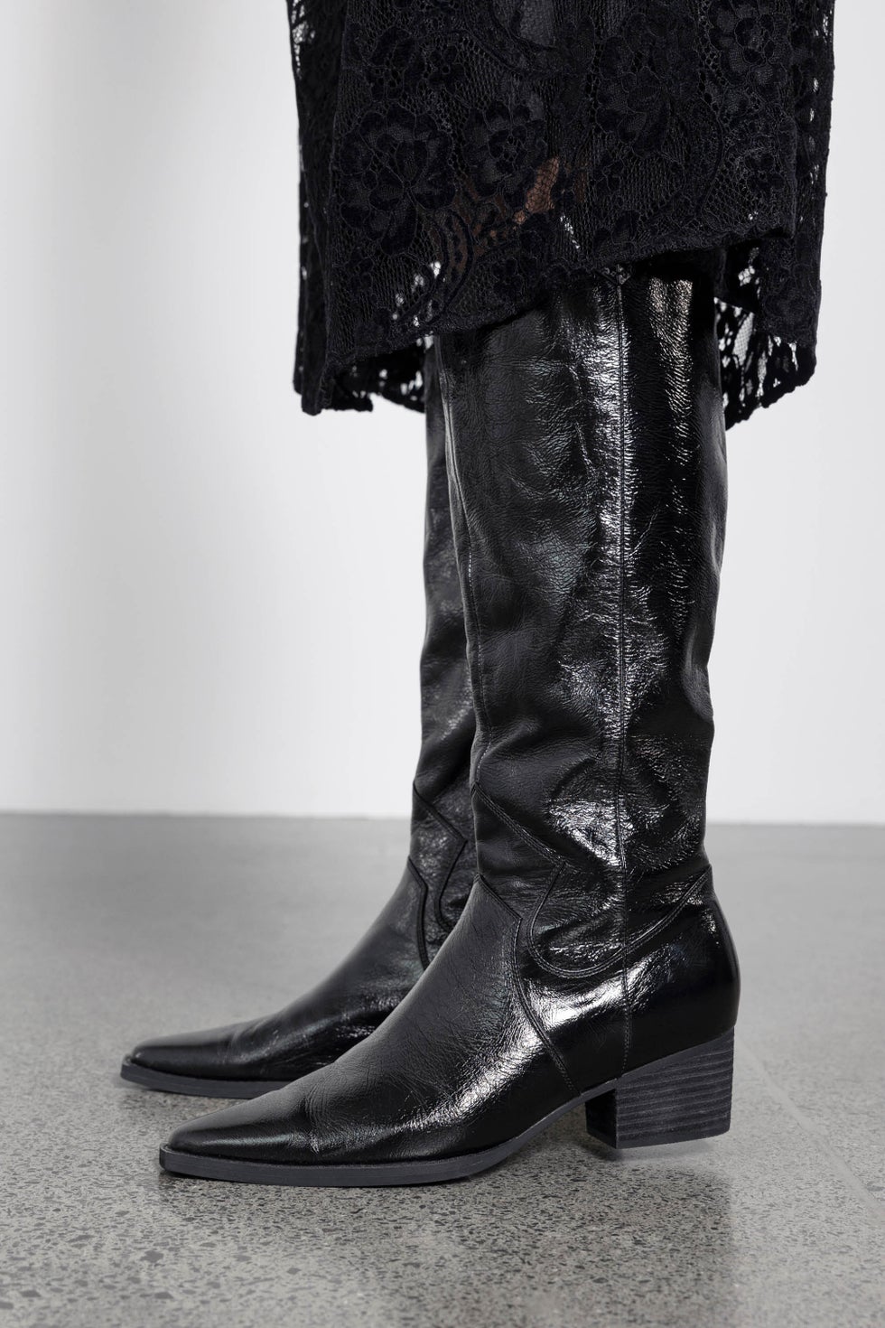 Giddy Up Girl Cowboy Boot in Black