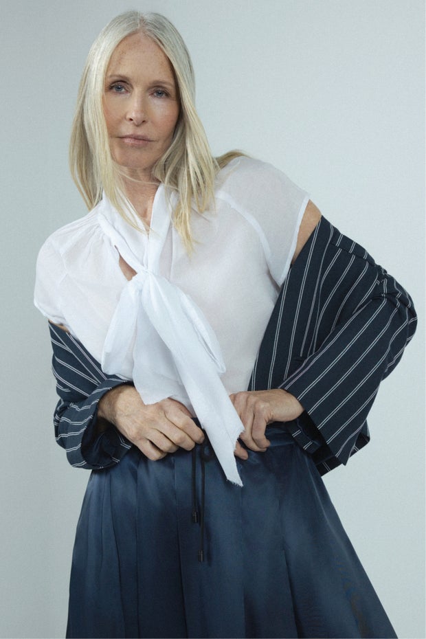 Gracen Bow Neck Cotton Blouse in White