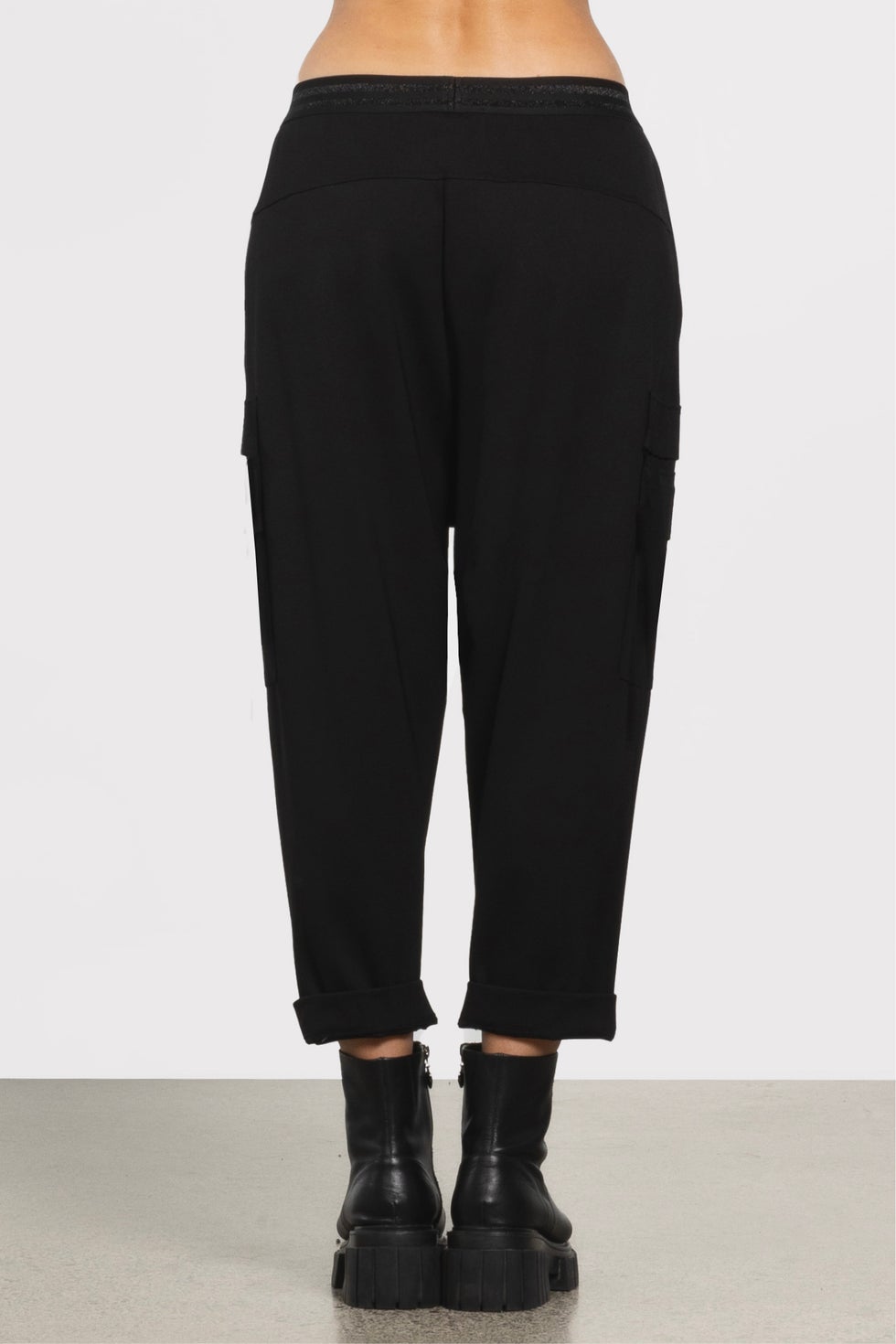 Haven Drop Crotch Cropped Pant in Black