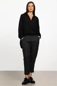 Hugo Cropped Cargo Pant in Grey