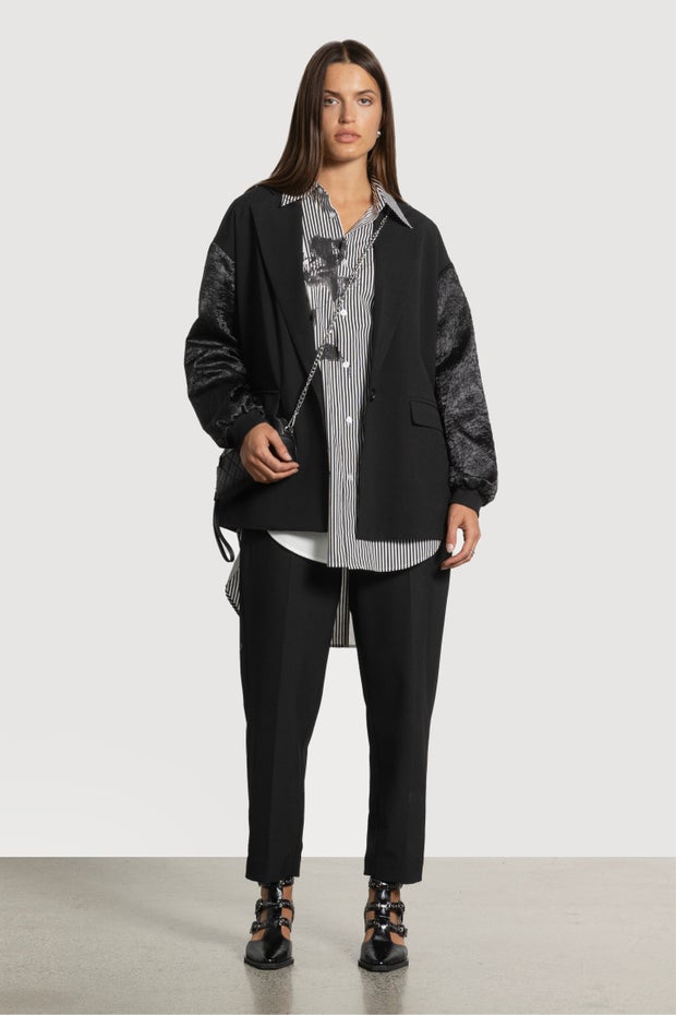Jac Boyfriend Blazer Jacket in Black