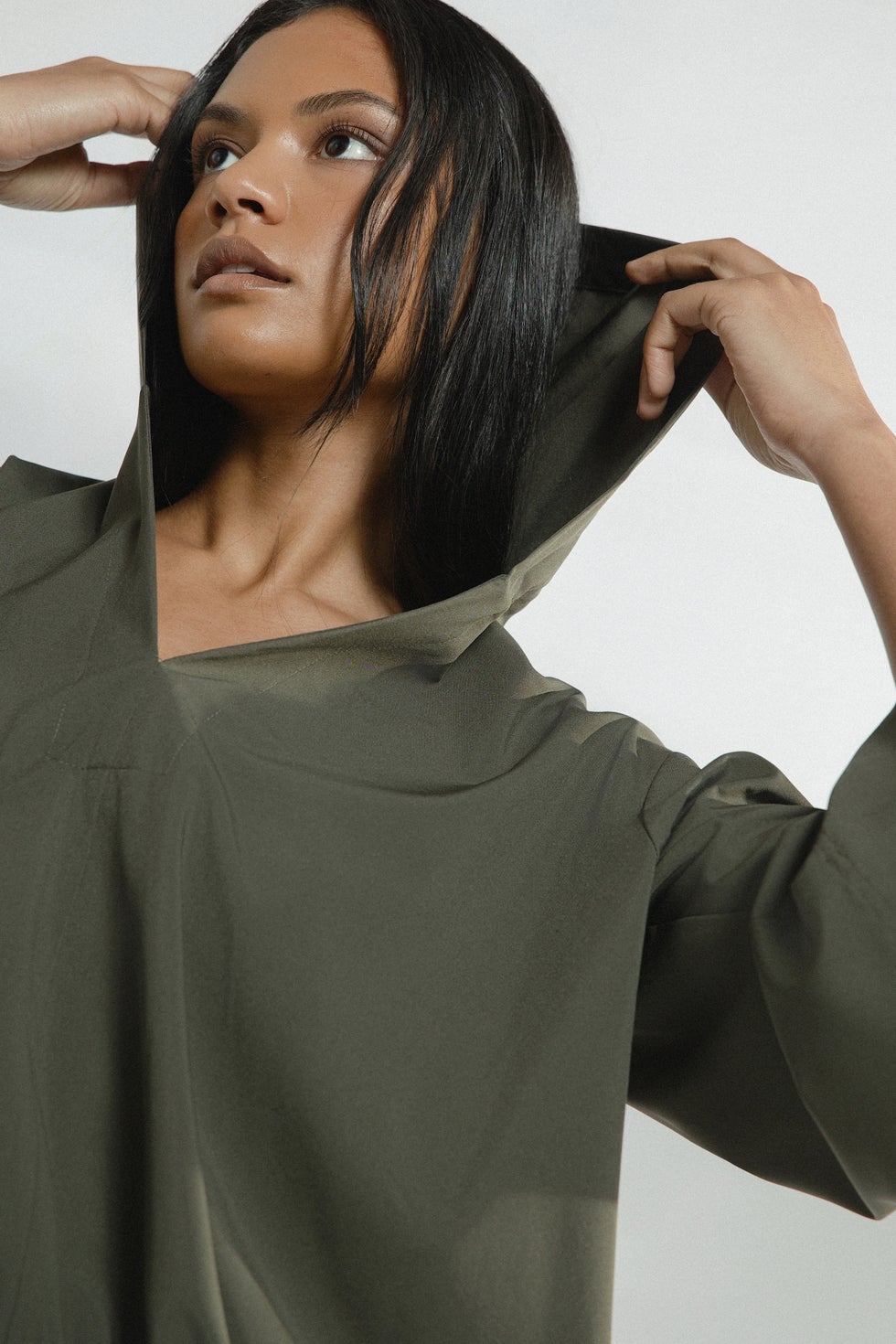 Journey Hooded V-neck Top in Green
