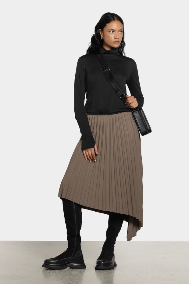 Kayla Asymmetric Pleated Skirt in Metallic