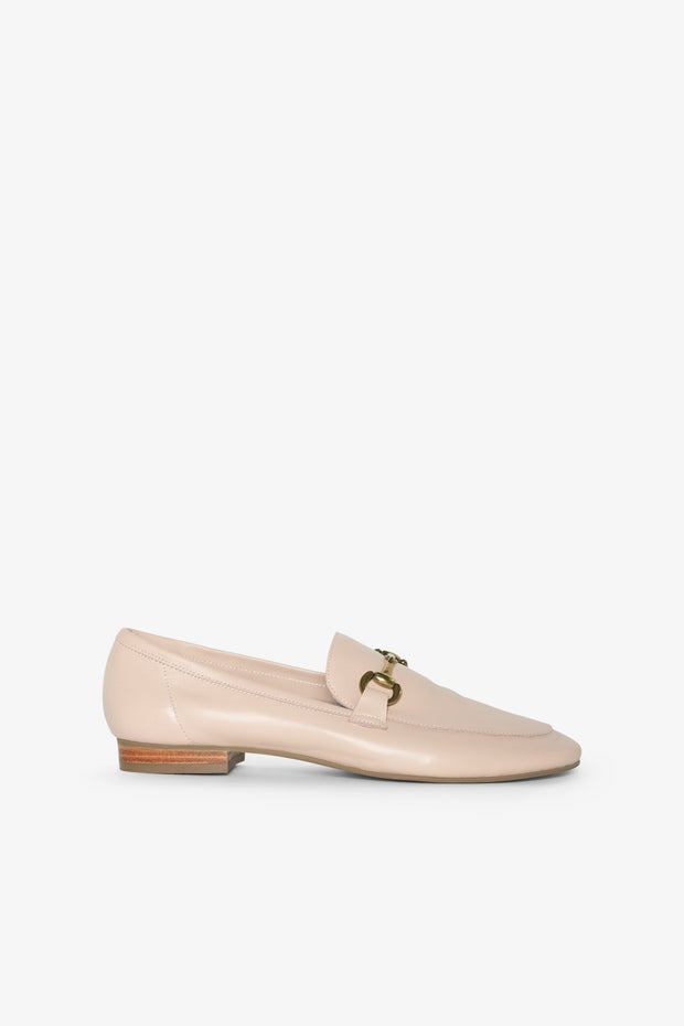Leila Loafer in Pink