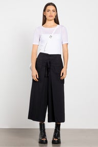 Lexi Wide Leg Cropped Pant in Black