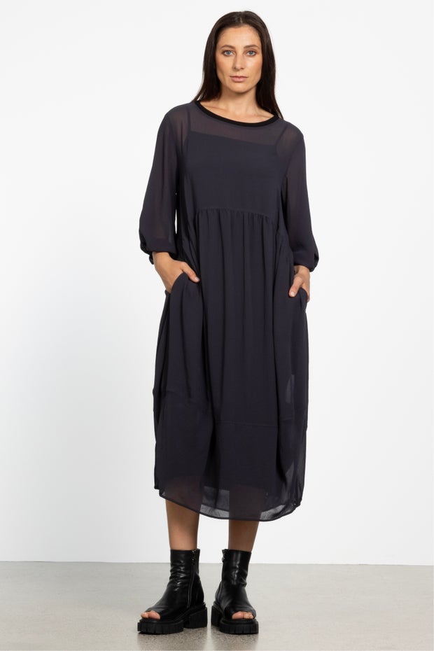 Lucien Bubble Hem Dress in Grey