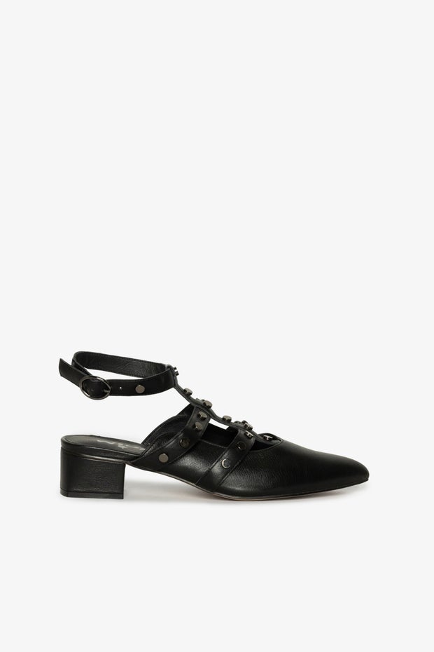 Macy Mid Heel in Black
