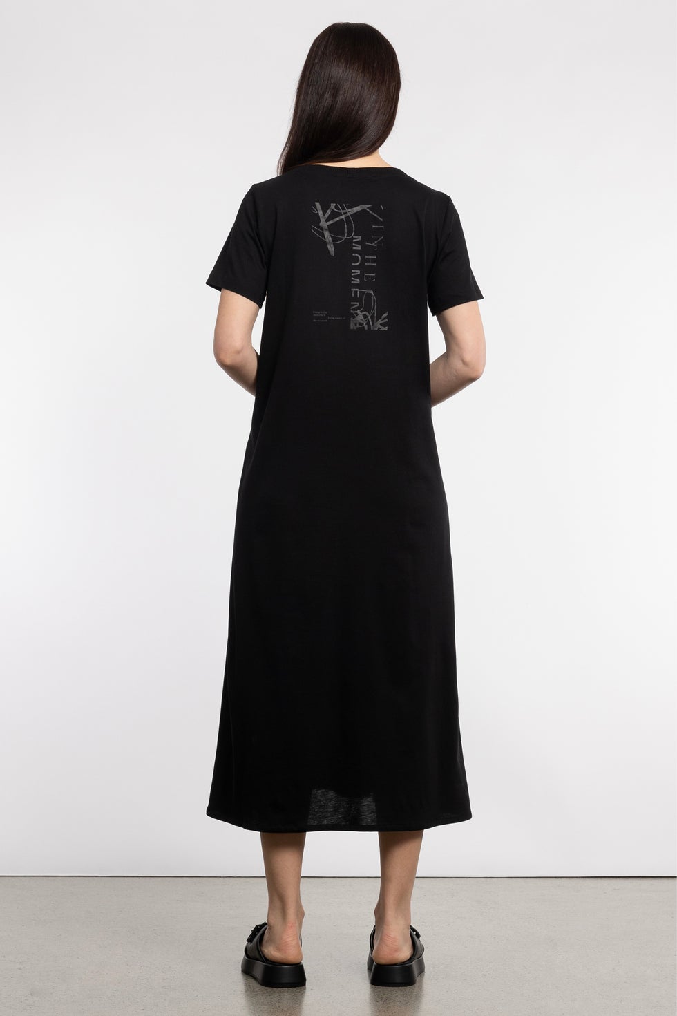 Mana Tee-shirt Dress in Black