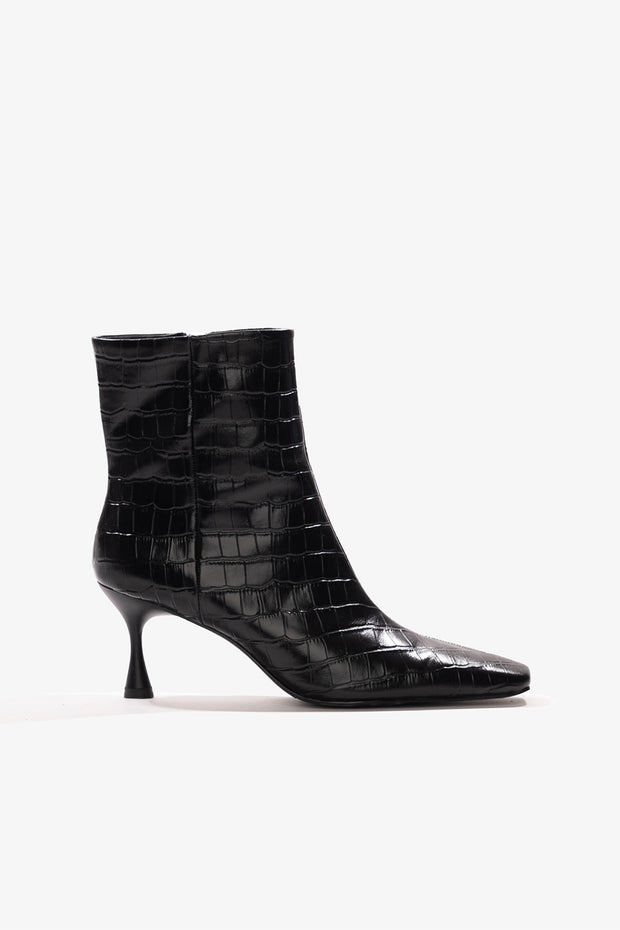 Mimi Kitten Heel Boot in Black