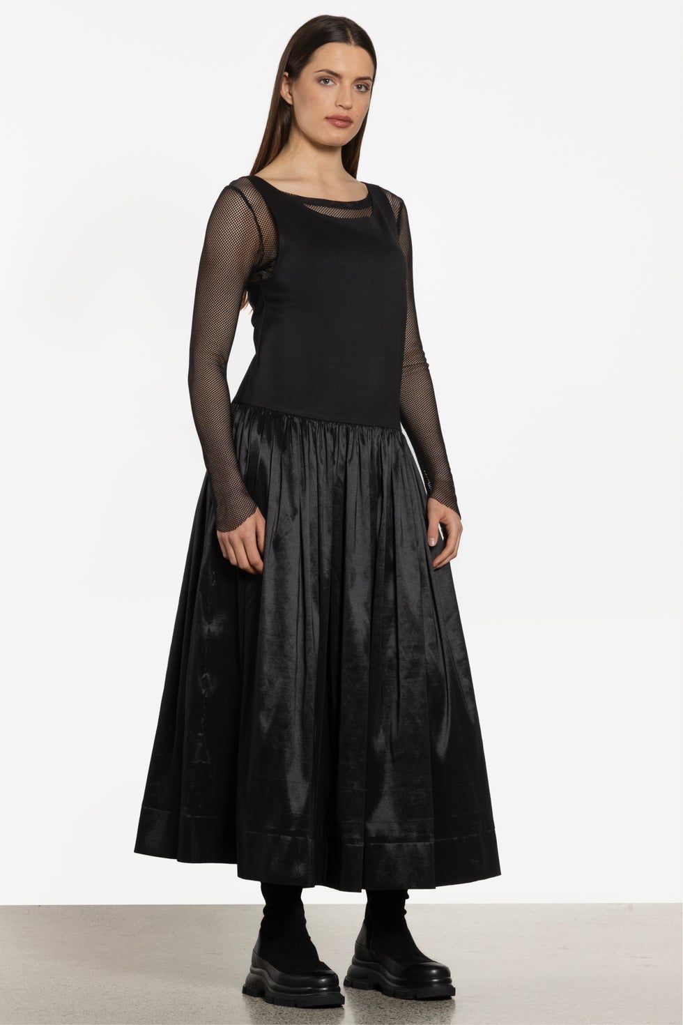 Miri Taffeta Skirt Sleeveless Dress in Black