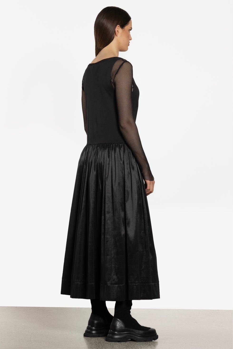 Miri Taffeta Skirt Sleeveless Dress in Black