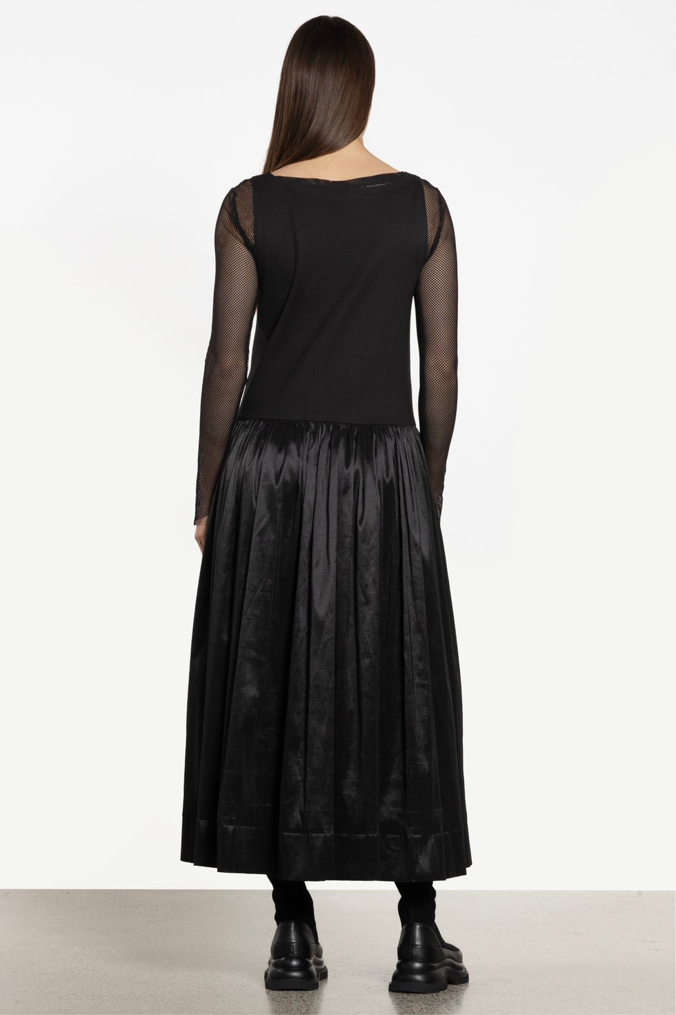 Miri Taffeta Skirt Sleeveless Dress in Black