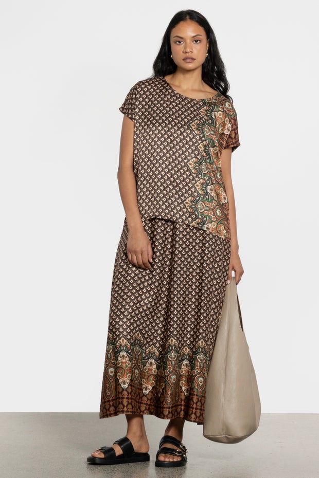 Olive Border Print Pant in Print
