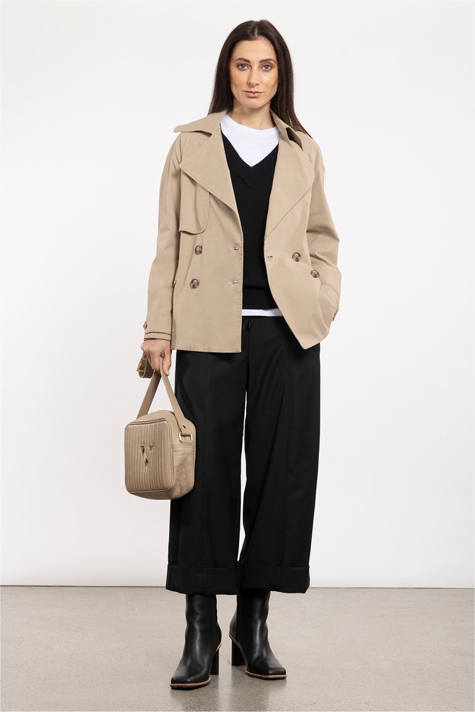 Otis Cropped Pant in Black