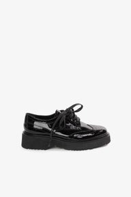 Oxford Brogue Shoe in Black