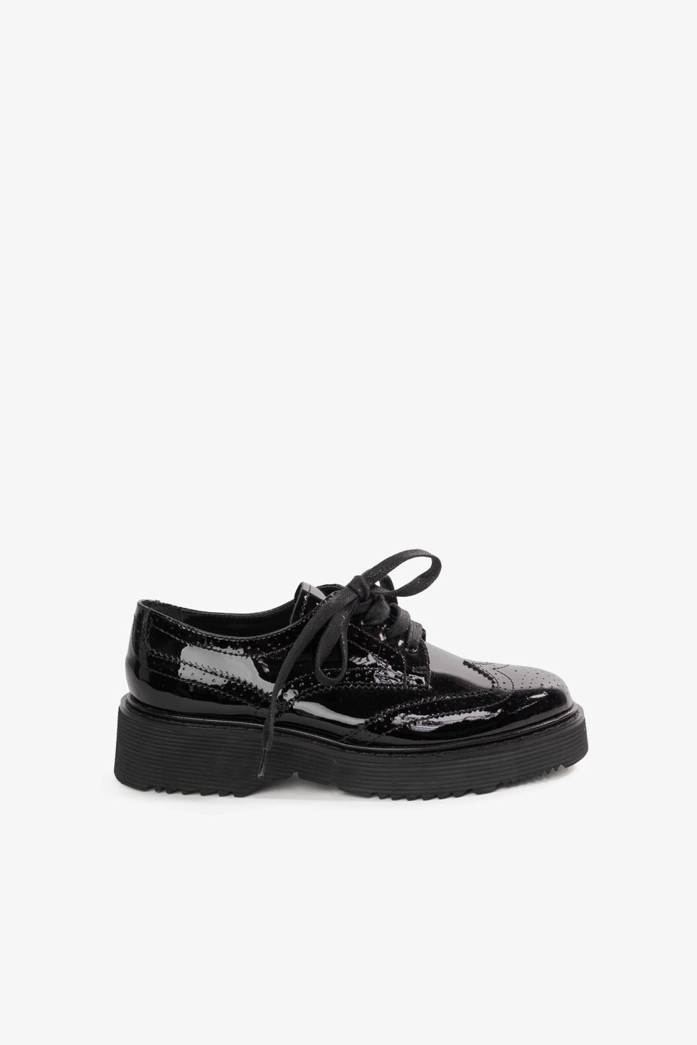 Oxford Brogue Shoe in Black