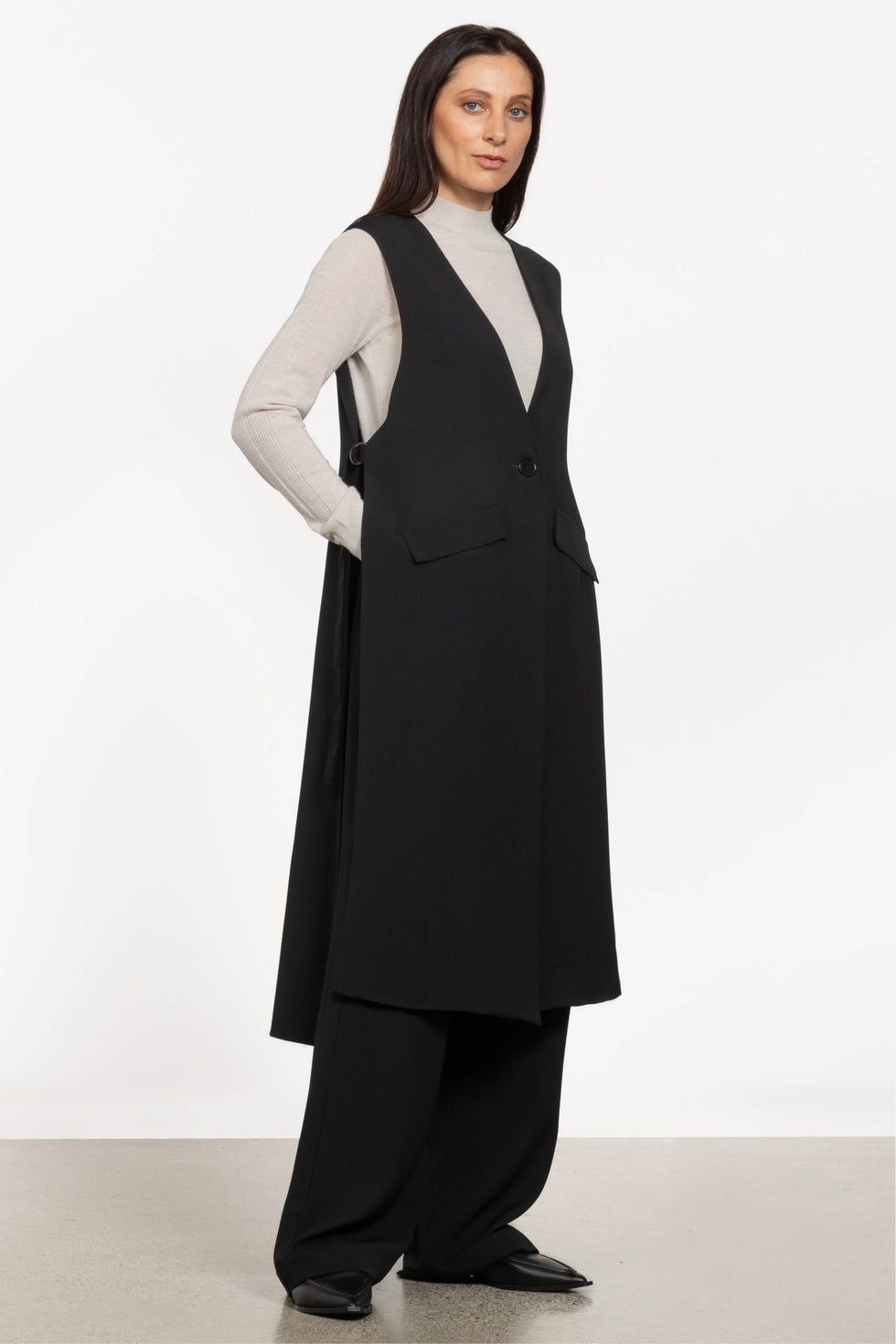 Peta Long Waistcoat in Black