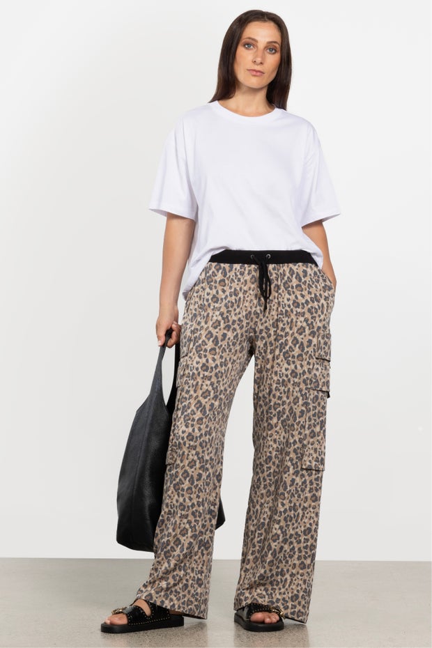 Republic Cargo Pocket Pant in Brown