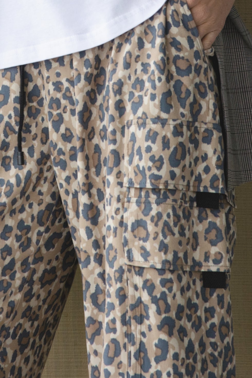 Republic Cargo Pocket Pant in Brown