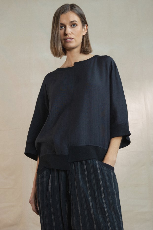 Rufus Asymmetric Top in Black