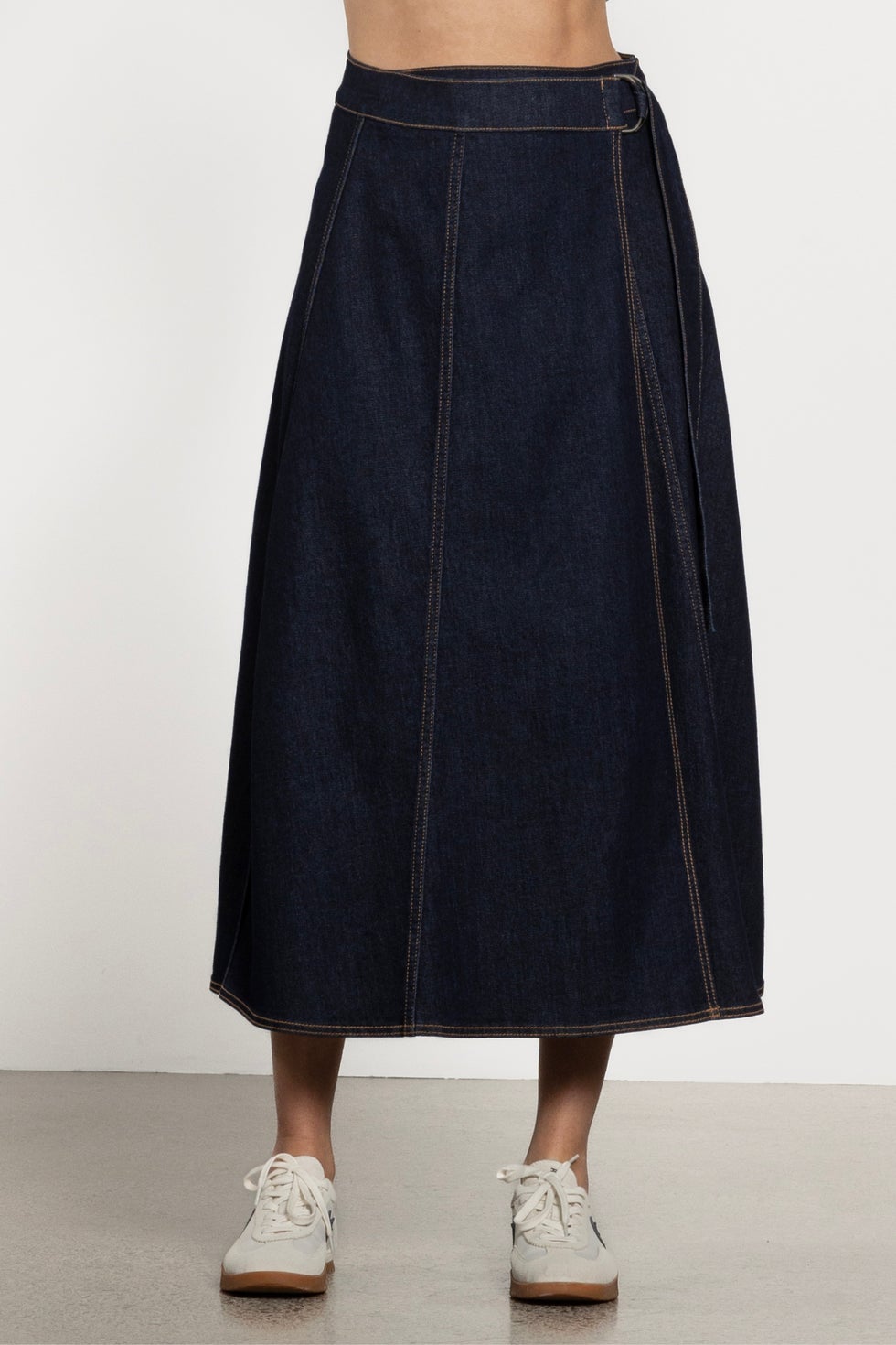 Tiffe Wrap Denim Skirt in Blue