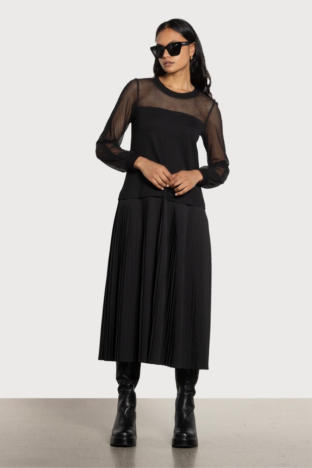 Trista Pleated Dress in Black