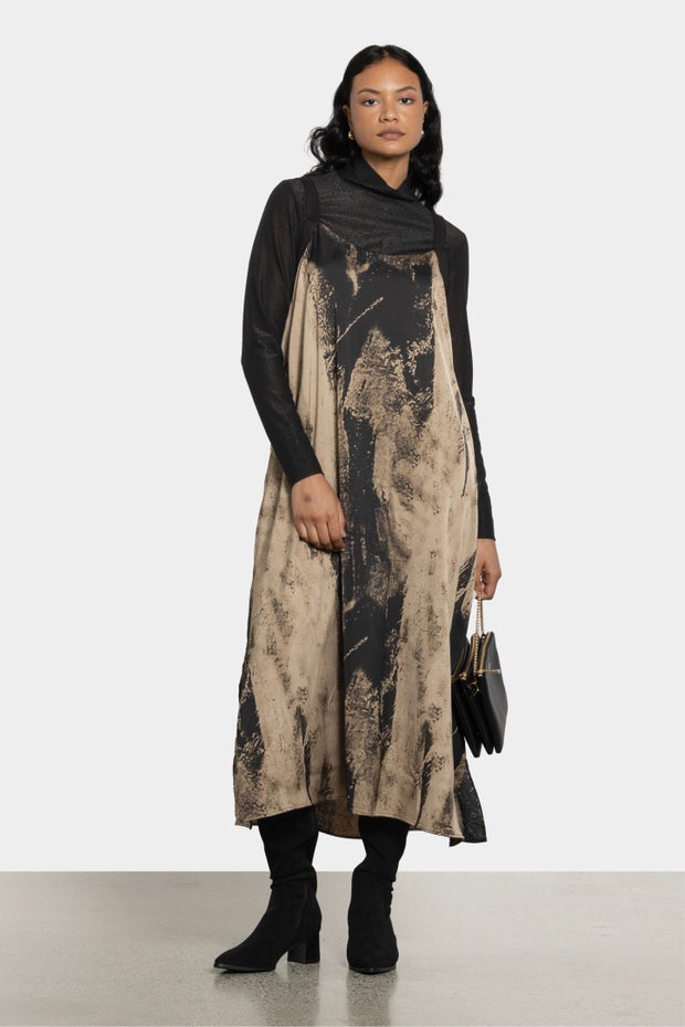 Uma Graphic Print Sleeveless Long Dress in Print