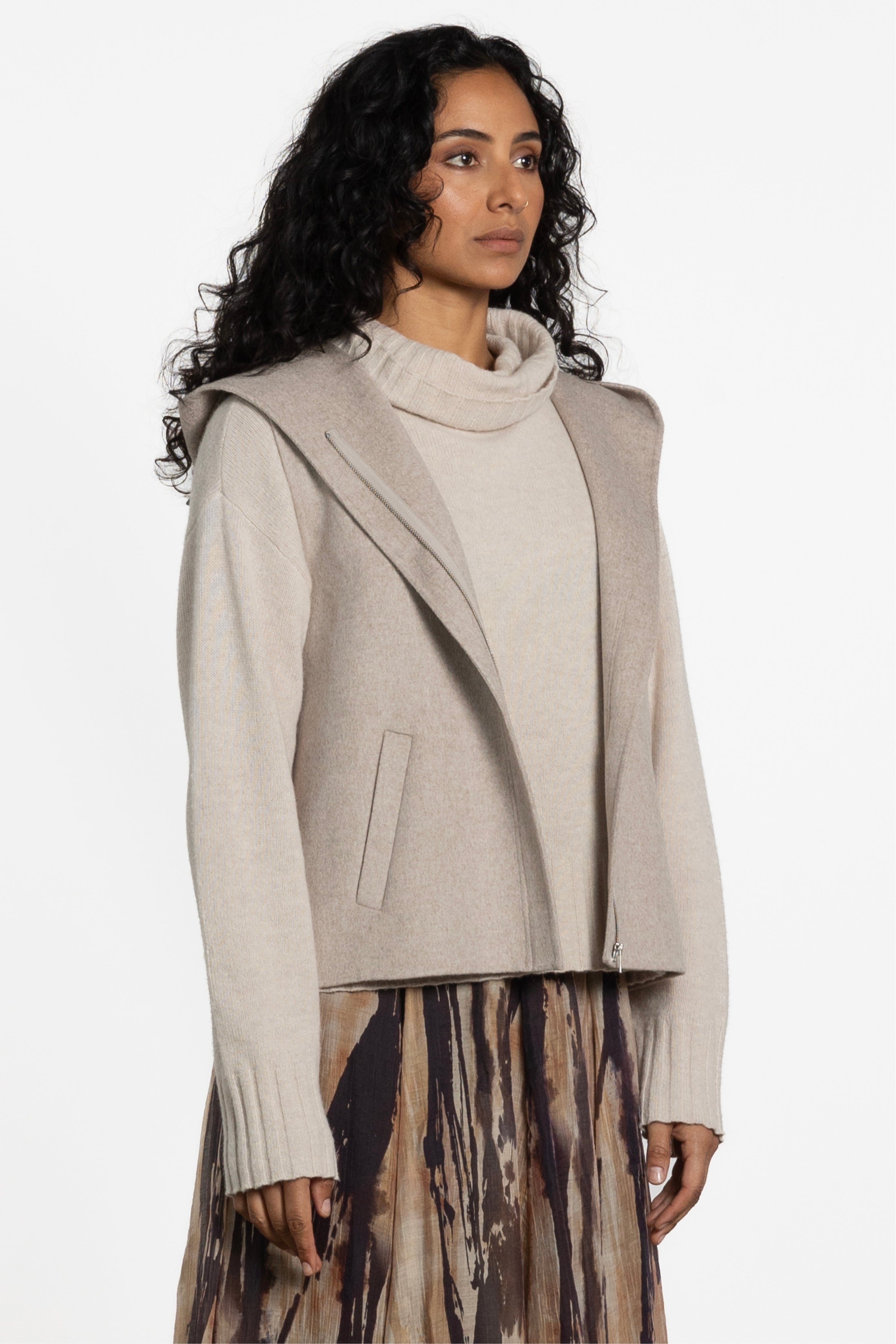 トップス WOOL GABARDINE HOODED VEST トップス WOOL GABARDINE HOODED VEST WOOL GABARDINE HOODED VEST(M