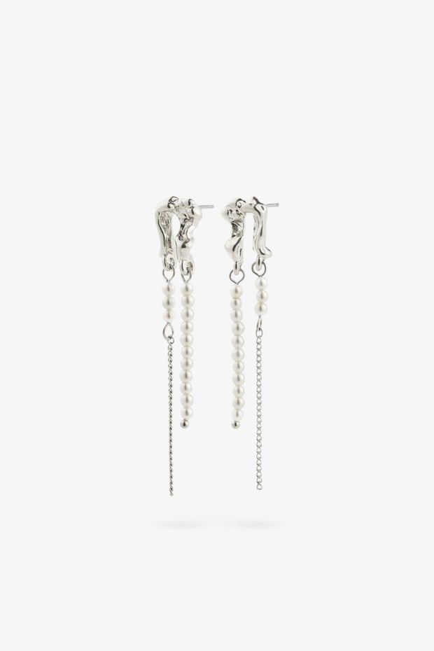Vincent Pearl & Chain Long Earrings in Metallic