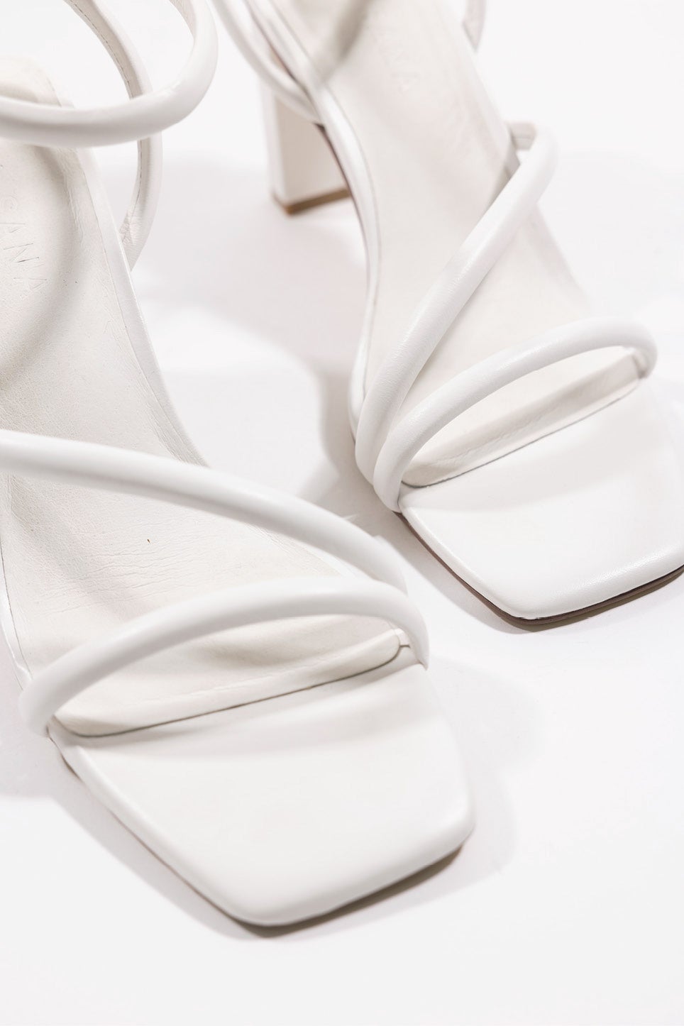 Minx Monet Platform Leather Heel Sandal - Women's – Taylor's - We Love  Shoes, NZ